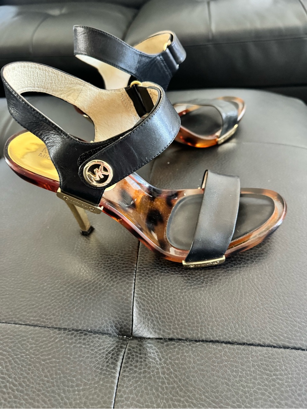 Michael Kors Black & Tortoiseshell Heeled Sandals with Gold Stiletto size 10
